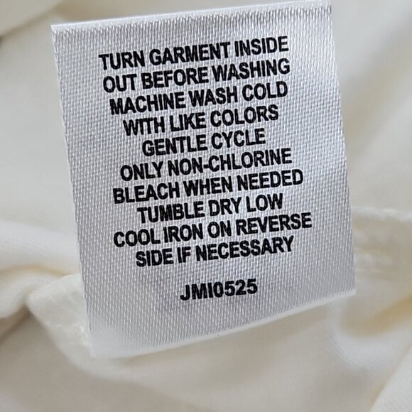 Ed Hardy Crop Tee Women's Large Rhinestone Butterfly Top NWT Logo Art Piece NEW - Picture 8 of 12